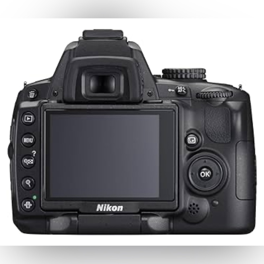 Nikon D5000 - Picture 3 of 13